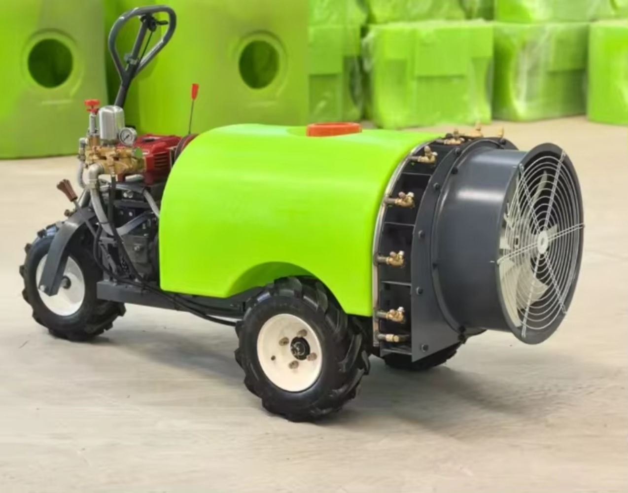 Self-Propelled Air-Driven Spra - огляд і ціна Orchard Sprayer Tractor